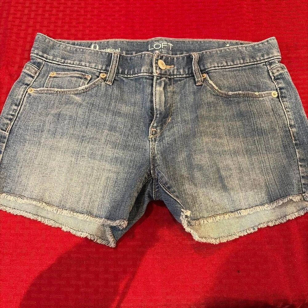 Loft Women's Blue and Navy Shorts